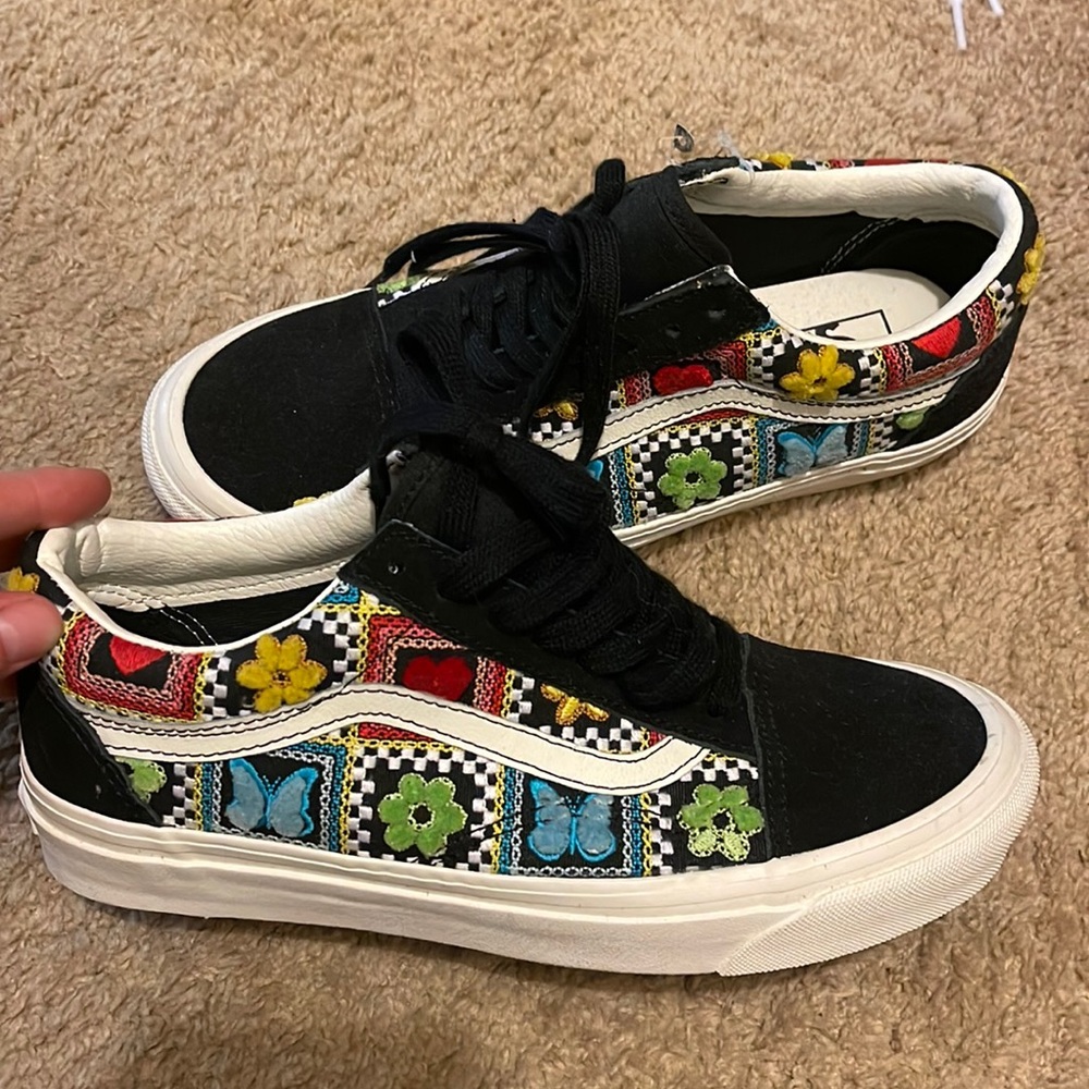 Butterfly flower vans